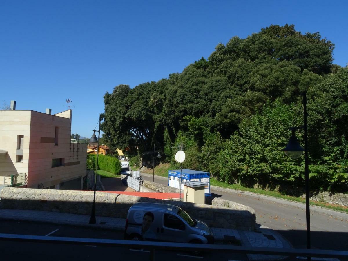 Calle Clemente Hernando Balmori Nº7 リャネス エクステリア 写真